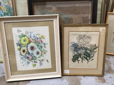 Lot 23 - Collection of decorative pictures to include 19th century engravings