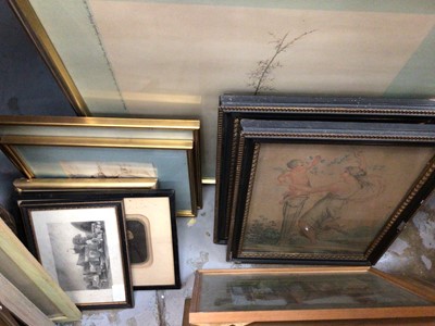 Lot 23 - Collection of decorative pictures to include 19th century engravings