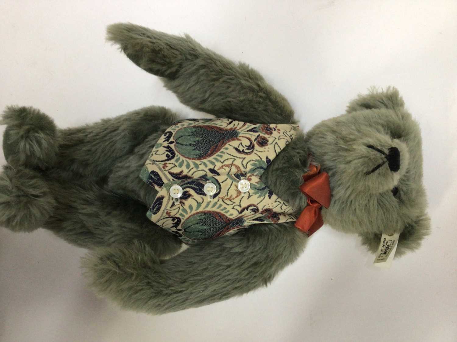 steiff harrods musical bear