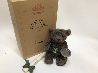 Lot 1811 - Steiff Bear 1996 Blond 43, 654411, 2000 Rose Tavern Bear 653261 and 2001 Teddy bear 1922 406898.  All boxed with certificates (3).