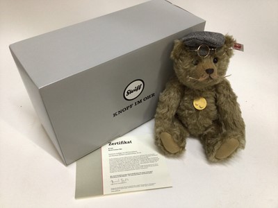 Lot 1815 - Steiff  Bear Horst Lichter 674471 in box with certificate and Hotel Sacher bear 660603 in wooden box with certificate.
