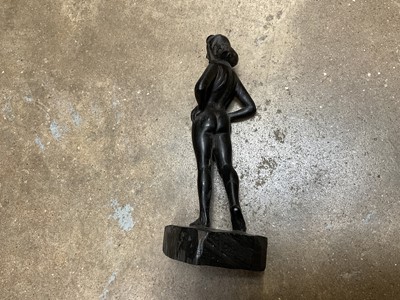 Lot 133 - We'll carved mid-20th century wooden sculpture of a female nude, signed R Flint, 14.5cm high