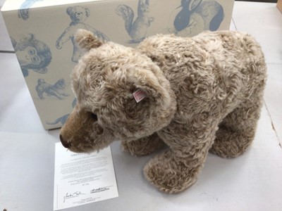 Lot 1835 - Steiff 2010 Grizzly Bear 036361, boxed with certificate.
