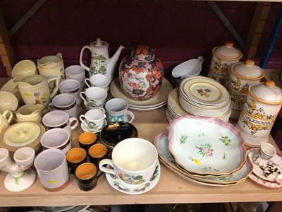Lot 521 - Denmark Elisabeth tea and dinner ware, Calyx ware, Norwegian coffee ware, ginger and storage jars plus box of Quimper.