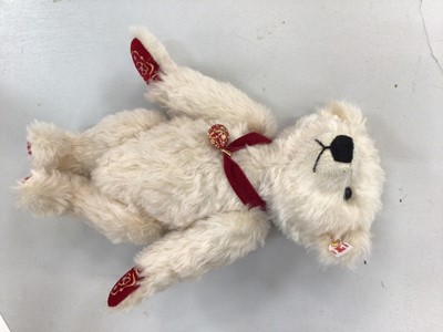 Lot 1840 - Steiff 2016 Nicholas Faberge Inspired Bear 664977, boxed with certificate.