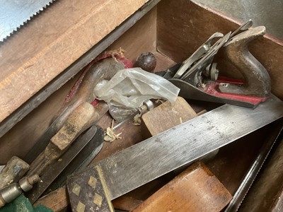 Lot 192 - Cased collection of tools