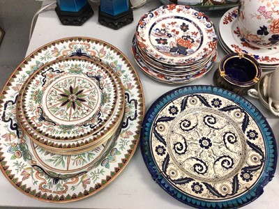 Lot 279 - Ironstone dinner plates, Wedgwood ginger jar, Islamic dishes, Myott Staffordshire dinner ware, pair dogs of foo and Mailing dragon box with cover
