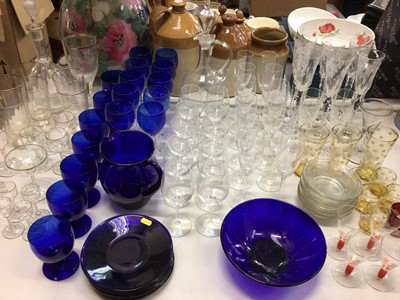 Lot 287 - Large quantity of glassware