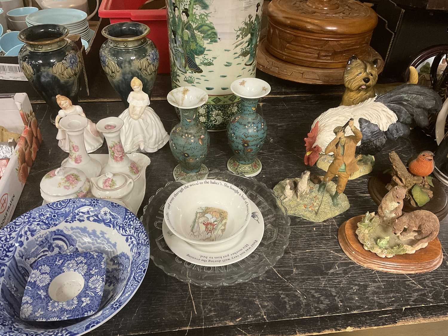 Lot 179 - Decorative china including pair of Doulton vases, Royal Doulton figurines and other items