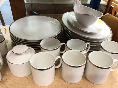 Lot 313 - German "Thomas" tea and dinner ware