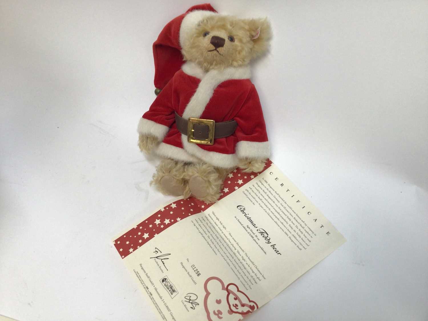 2004 santa bear