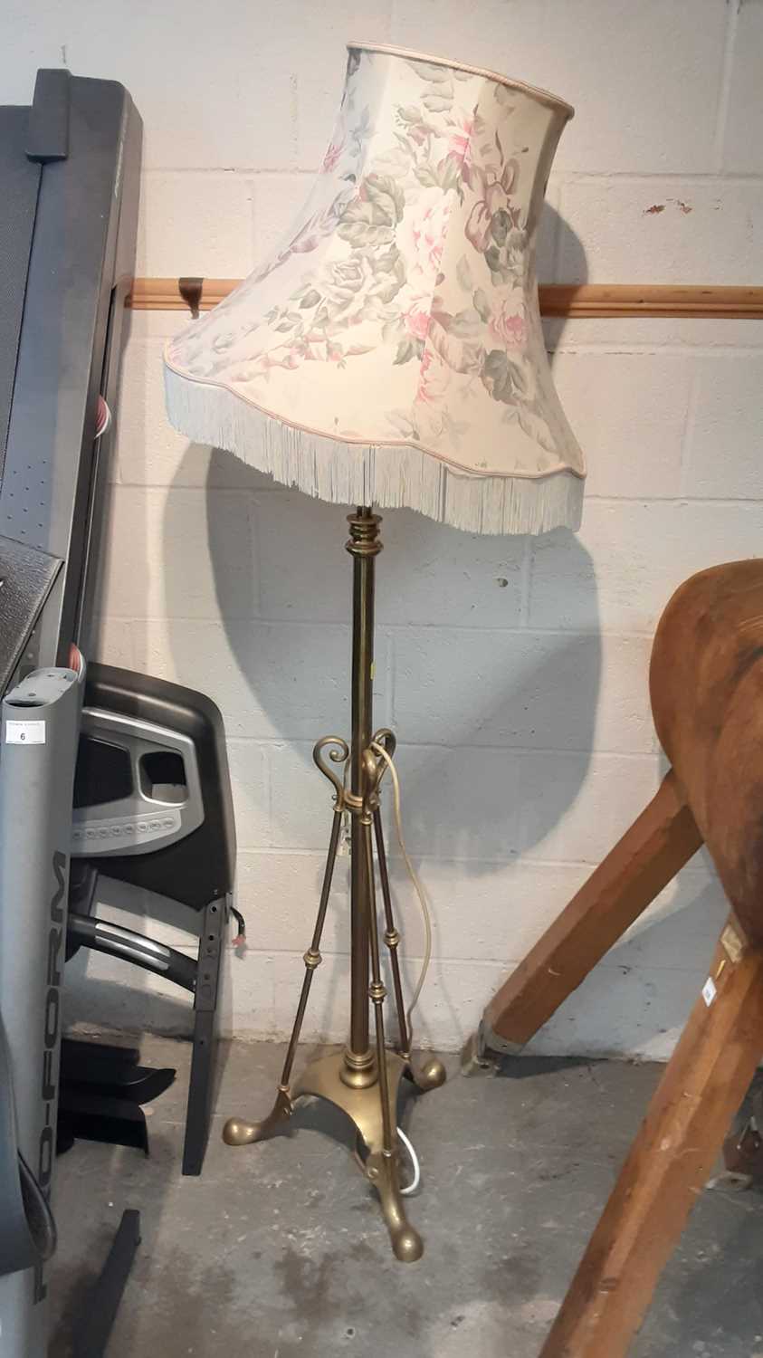 Lot 1042 Victorian brass adjustable standard lamp