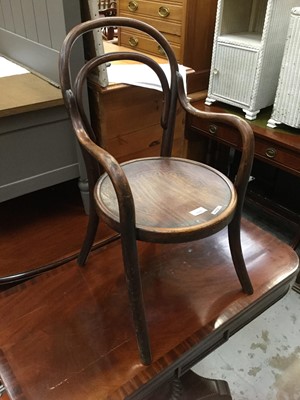 Lot 1075 - 20th century bentwood children's chair