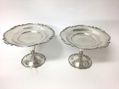 Lot 714 - Pair silver pedestal dishes (Sheffield 1905), 15cm high x 20cm diameter