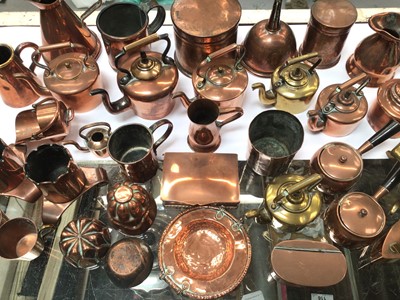 Lot 481 - Group miniature copper and brass kettles, snuff boxes, jugs, jelly moulds etc