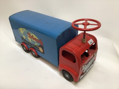 Lot 1897 - Tri-ang Tin Plate Long Distance Transport Lorry