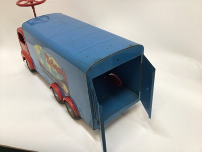 Lot 1897 - Tri-ang Tin Plate Long Distance Transport Lorry