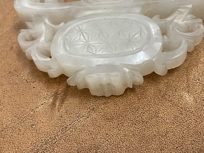 Lot 756 - Chinese jade pendant and another