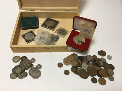 Lot 437 - World - Mixed coinage to include G.B. silver Crowns Victoria JH 1889 (N.B. Edge bruised) otherwise AF, 1892 AF, U.S. 'Barber' silver Quarter Dollars 1911 AVF, 1915D AVF and other issues (Qty)