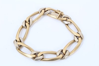 Lot 616 - Italian 18ct two-colour gold bracelet