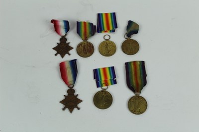 Lot 705 - Collection of First World War campaign medals comprising x2 1914 - 15 Stars, named to 9046 PTE. G. T. Barnes. Staff. R. and 106194. GNR. W.H. Babbage. R.F.A., and x5 Victory medals named to 397514...