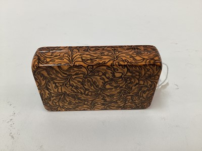 Lot 2466 - Rare Victorian Mauchline ware snuff box, with a penwork scene entitled 'Tam O'Shanter', the outside with foliate patterns, 8.5cm across