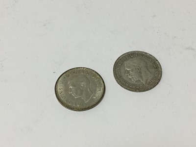 Lot 470 - G.B. - Silver Three Pences George V 1927 GVF (Ex proof - very scarce) and George VI 1944 GEF (N.B. Scarce) (2 coins)