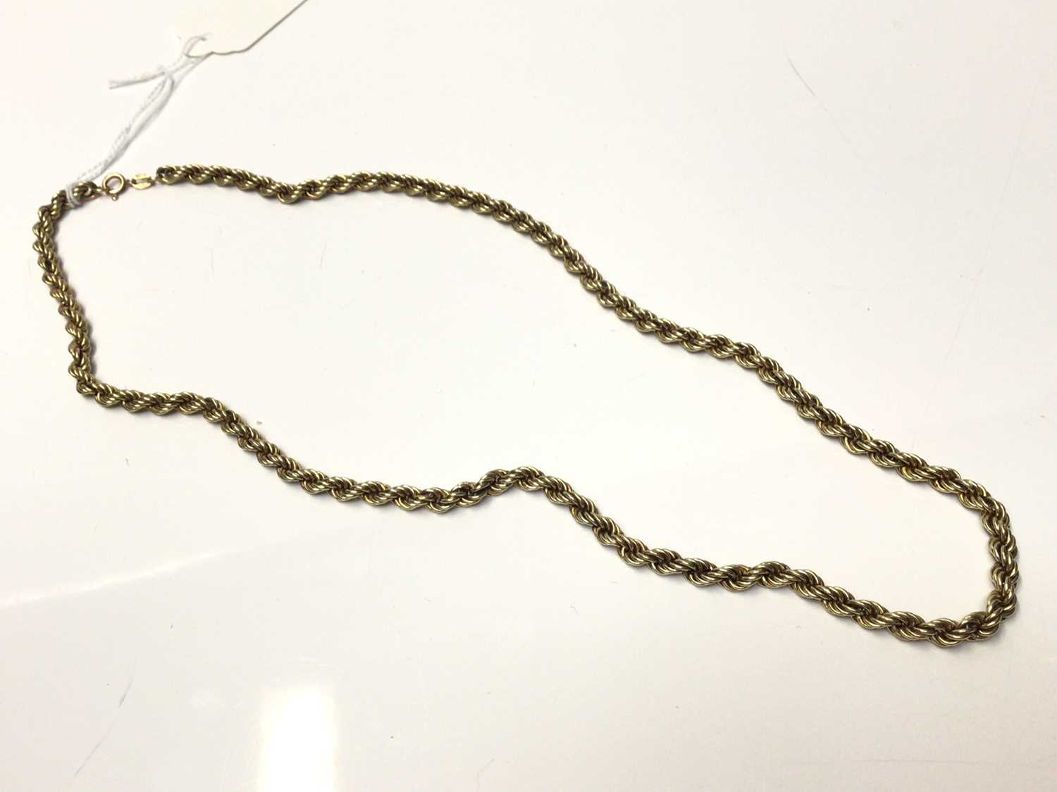 Lot 91 - 9ct gold rope twist necklace