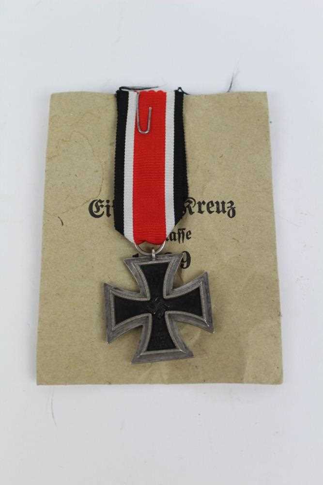 Lot 752 - Second World War Nazi Iron Cross (second class) with paper dated 1939