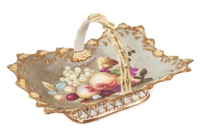 Lot 278 - Fine early 19th century Chamberlains Worcester fruit basket
