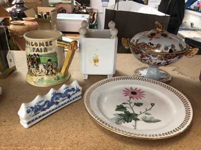 Lot 89 - A Chamberlain’s Worcester botanical plate, a Spode sauce tureen and cover and other items