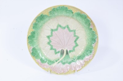Lot 256 - Wedgwood creamware leaf moulded plate, circa 1800, and a lustre jug
