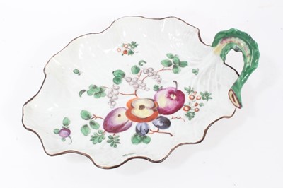 Lot 199 - Continental Chelsea-style porcelain leaf shaped dish