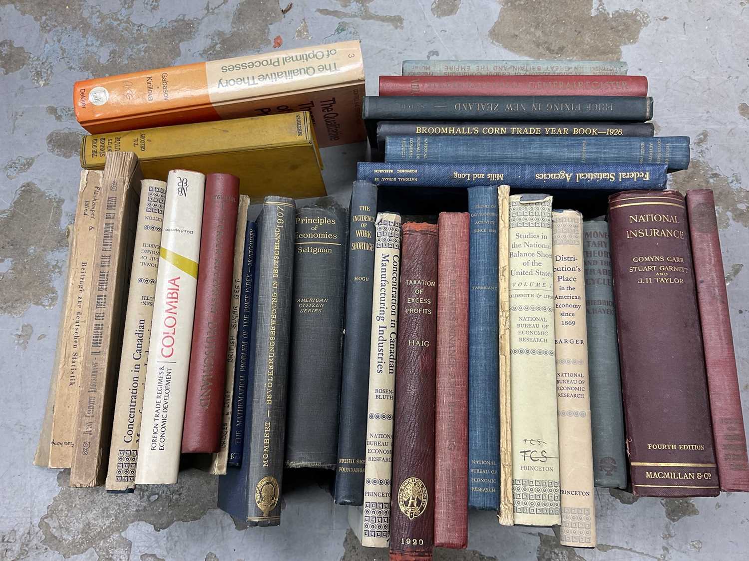 Lot 1746 - Large collection of reference books, (4