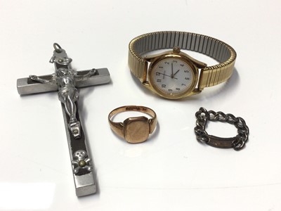 Lot 199 - 9ct gold signet ring, ladies Sekonda wristwatch and a crucifix