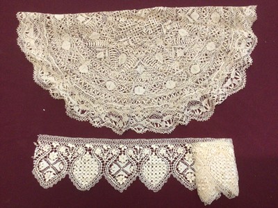 Lot 2088 - Box of lace including bobbin lace large fall cap, Maltese lace lengths and other items, bobbin lace wide collar and lenght, decorated net lace plus some lace table linens.