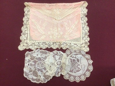 Lot 2088 - Box of lace including bobbin lace large fall cap, Maltese lace lengths and other items, bobbin lace wide collar and lenght, decorated net lace plus some lace table linens.