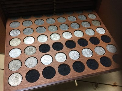 Lot 509 - World - Twenty drawer coin cabinet (N.B. With broken lock) containing mostly modern coinage but also includes G.B. pre 1947 silver issues
