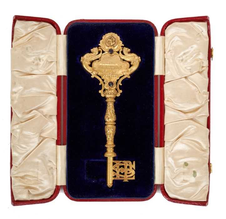 Lot 3 - Fine quality Edwardian silver gilt key presented to The Right Honourable Thomas Shaw KC, MP Lord Advocate on the occasion of the opening of the Langside Public School 3rd September 1906..