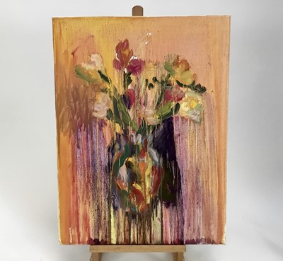 Lot 140 - Annelise Firth (b.1961) oil on canvas - ‘White tulips and freesia’