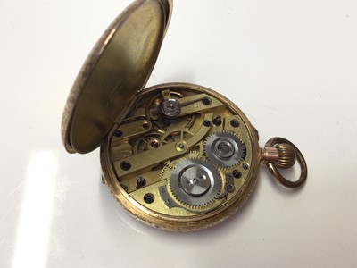 Lot 137 - Late 19th century Continental 14ct gold fob watch in engraved case, 3.4cm in diameter