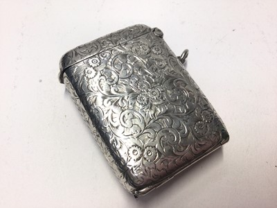 Lot 260 - Unusual Edwardian silver vesta case with hinged portrait frames to the front and rear, (Chester 1907), maker Smith & Bartlam, 5.7cm in length