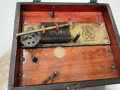 Lot 2657 - Cased Monopol with five discs