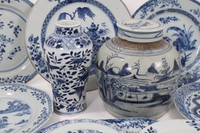 Lot 89 - 18th and 19th century Chinese porcelain