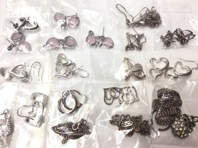 Lot 324 - Group of contemporary silver (925) earrings, and other silver and white metal jewellery.