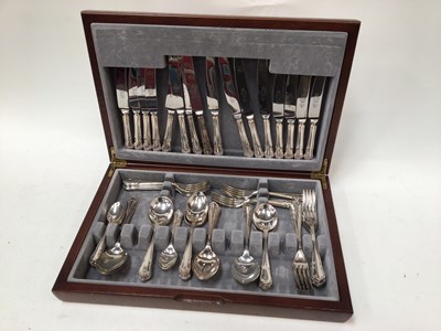 Lot 2689 - Canteen of silver plated cutlery, together with other silver plated ware to include hot water pot and cased and loose cutlery.