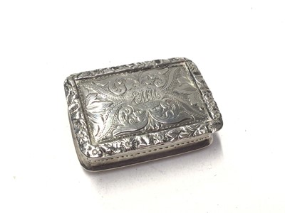 Lot 342 - Victorian silver Vinaigrette with bright cut engraved decoration, (Birmingham 1841), maker Nathanial Mills.