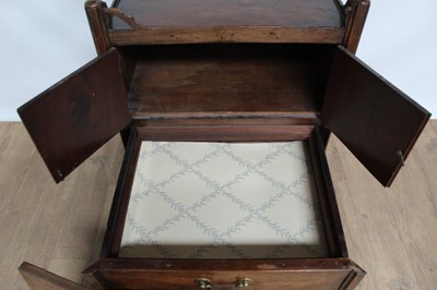 Lot 1332 - George III mahogany washstand