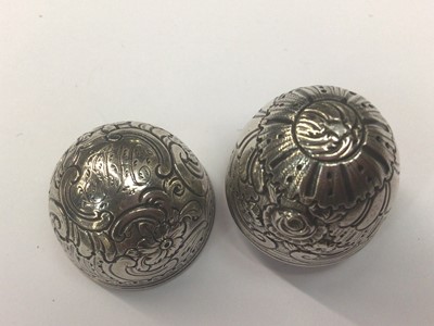 Lot 428 - early 19th century silver vinaigrette in the form of an acorn with chased floral decoration.