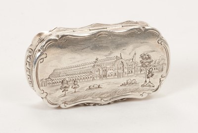 Lot 435 - Victorian silver vinaigrette engraved with an image of The Crystal Palace at the Great Exhibition